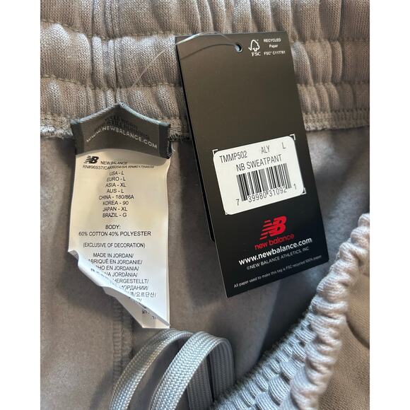 Men's NWTS New Balance Fleece Pant Size Large.Adjustable toggle @ legs-side pkts - Picture 6 of 8